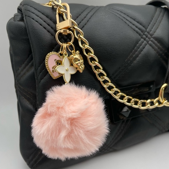 PINK POM POM | Clover & Bear | Bag Charm | Keychain (Brand New!) ✨ - Picture 5 of 9